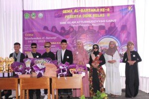 Mojang Jajaka Smki Atturmudziyyah Garut