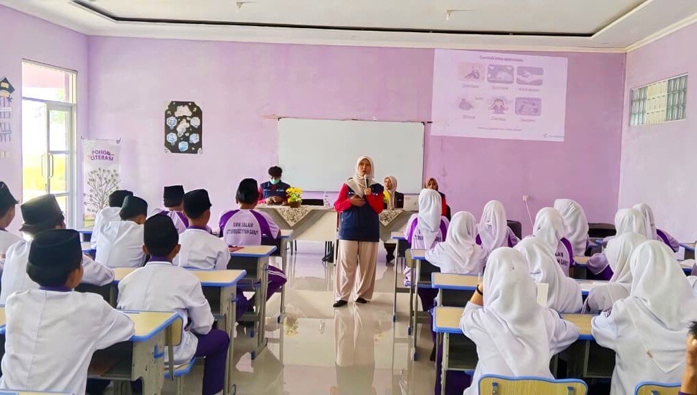 Kenali dan Tangani Luka Psikologis, Puskesmas Berikan Edukasi P3LP kepada Siswa SMK Islam Atturmudziyyah Garut