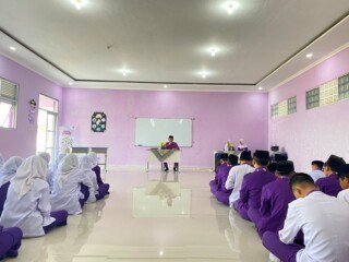 Pengajian Bulanan Berjalan Lancar, Hadirkan Tausiah yang Menginspirasi